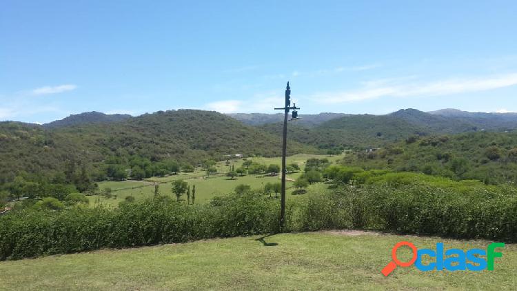 SE PERMUTA TERRENO EN COUNTRY CORRAL DE BARRANCAS