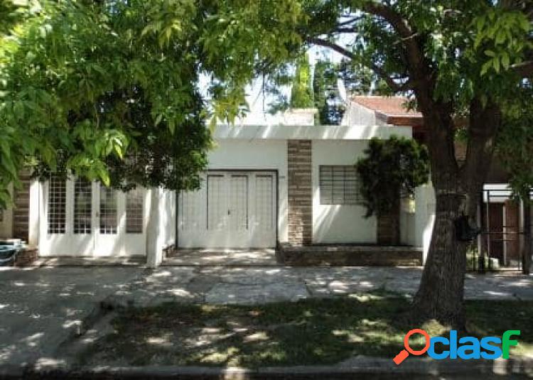 VENTA CASA SAN CLEMENTE DEL TUYO.- OPORTUNIDAD EXCELENTE