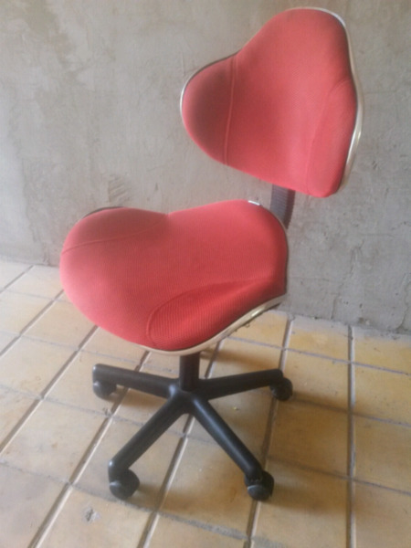 Vendo silla de escritorio