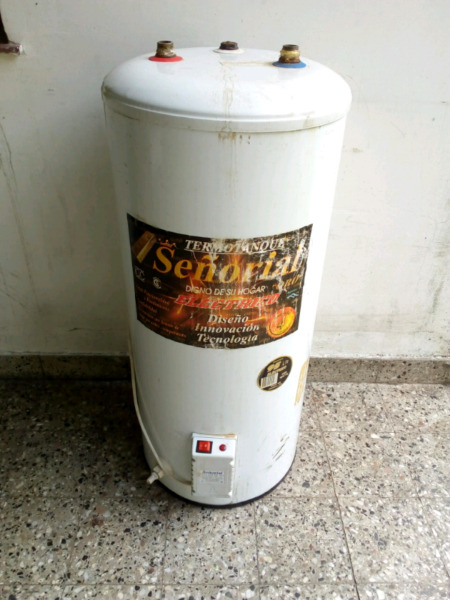 Vendo termotanque señorial 95lts