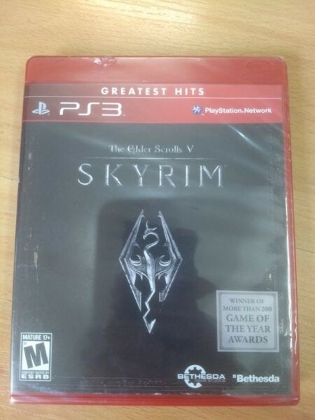 The elder Scrolls V Skyrim PS3. Nuevo. Fisico. Sellado.