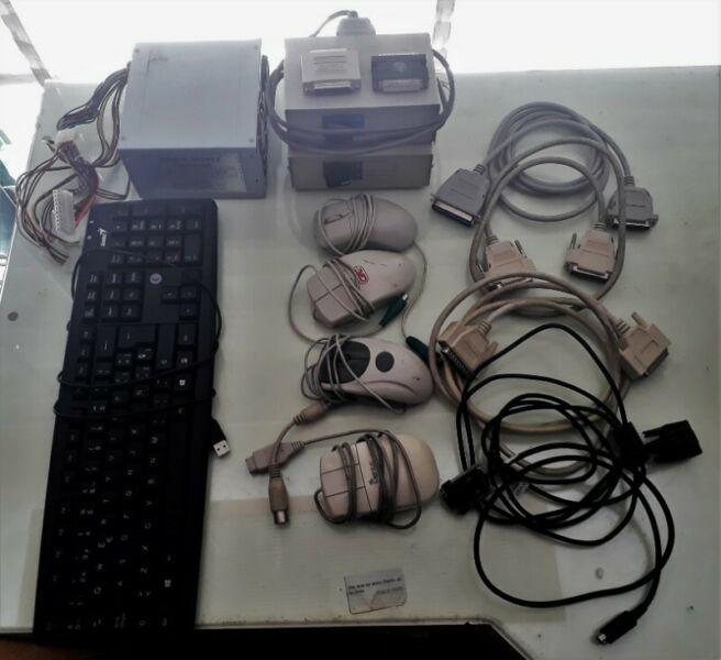 Lote De Mouse Teclados Fuente, Parlantes Y Cables A Revisar