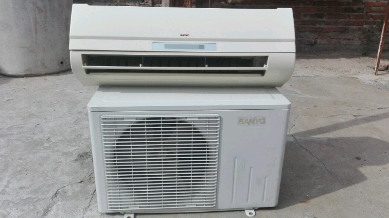 aire acondicionado sanyo  frigoria a reparar R22