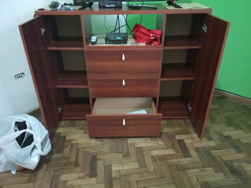 Mueble con cajonera