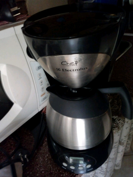 Vendo cafetera Electrolux Chef