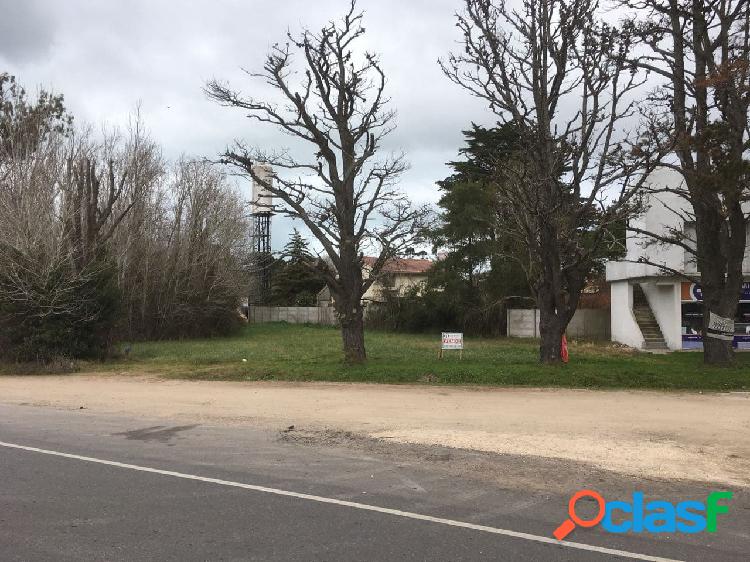 Se VENDE Excelente lote a la entrada de Mar de Cobos