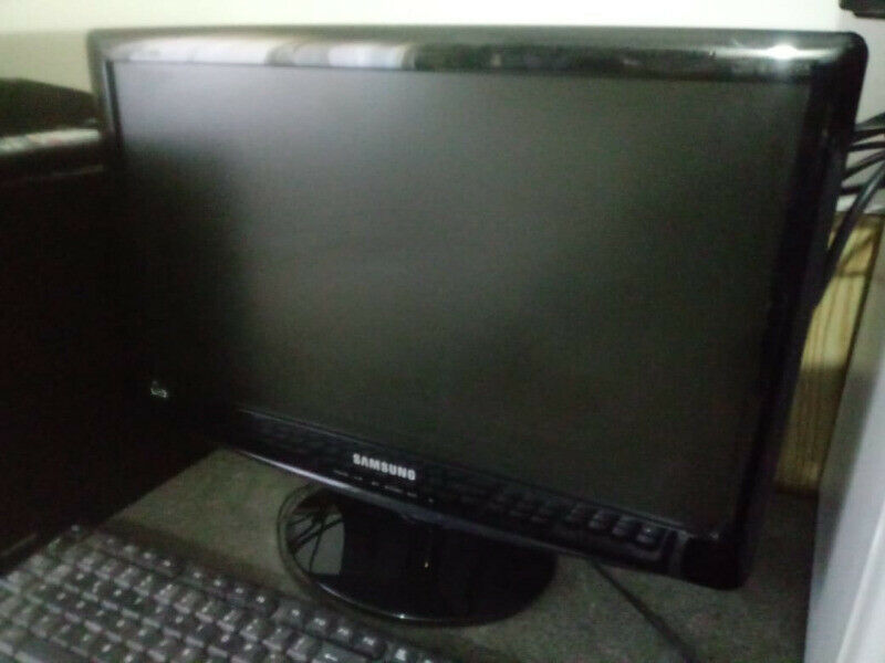 MONITOR SAMSUNG LED 20" IMPECABLE!!