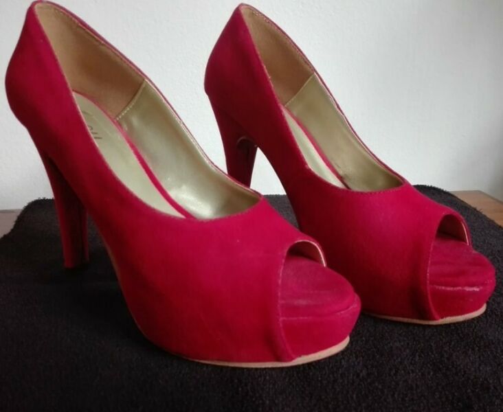 Zapatos Rojos - Nº 37