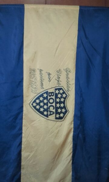 ""Bandera de Boca Juniors 1.65 x 1.45cm, muy buen estado y