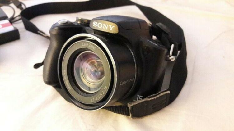 Cámara SONY H-50