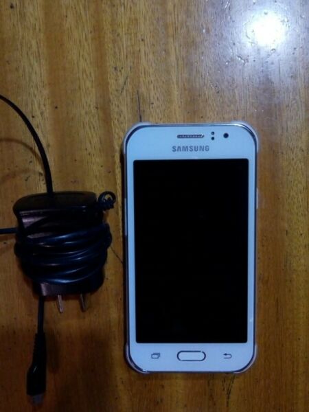 Vendo celular Samsung