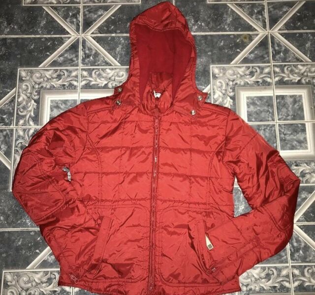 Campera Roja (Zara TRF)