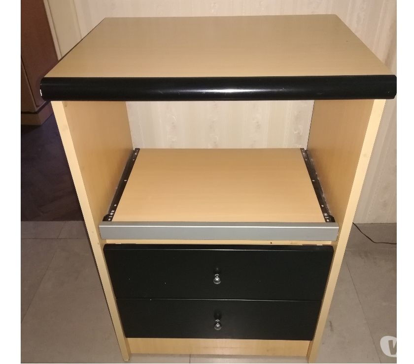 VENDO MESA TV CON DOS CAJONES Y ESTANTE MÓVIL, 43 FONDO, 80