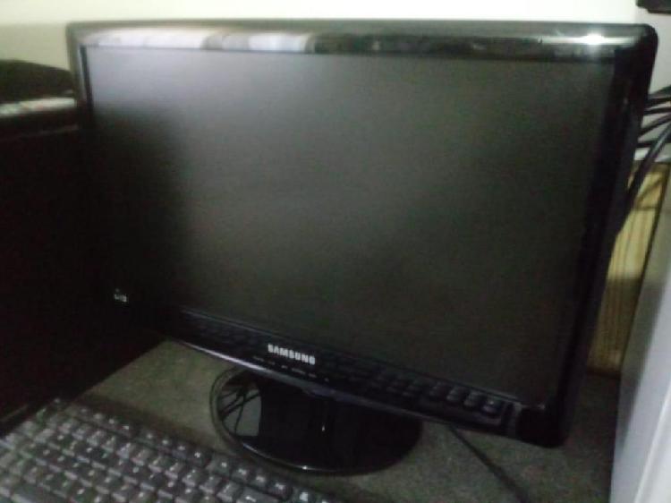 MONITOR SAMSUNG LED 20 IMPECABLE!!!