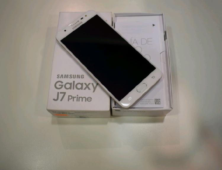 Samsung Galaxy J7 Prime 32Gb Nuevo en caja Libre!