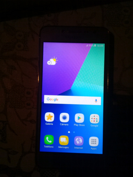 Vendo celular j2 prime