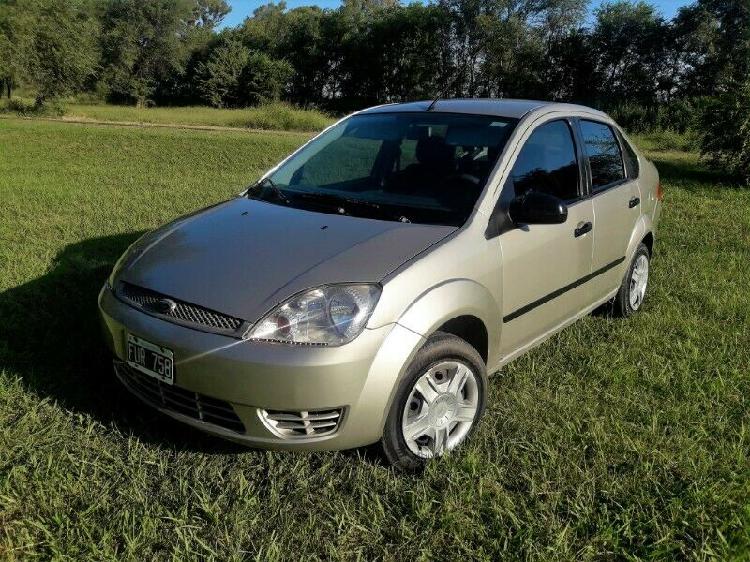 Ford Fiesta Max 2006