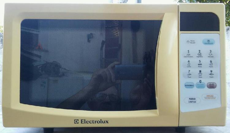 Vendo Microondas Electrolux