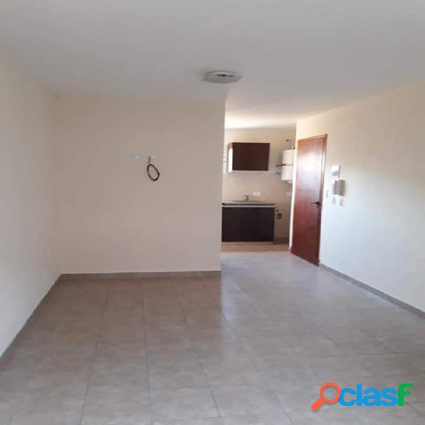 DUPLEX MAIPU Y JUJUY