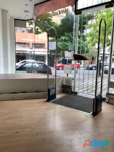 LOCAL COMERCIAL EN PLENO CENTRO