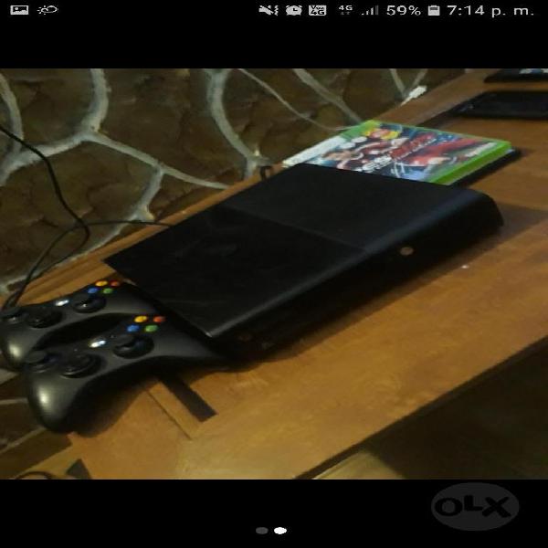 Vendo Xbox360 Impecable