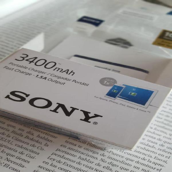 Cargador portatil Sony