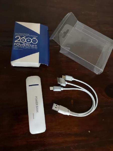 Vendo Cargador de celular portátil Power Bank 2600mah usado