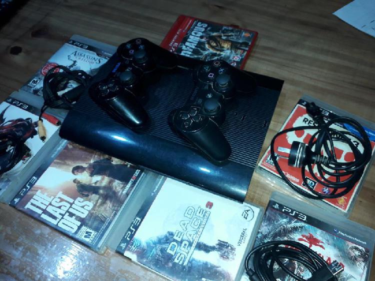 Vendo Ps3 con 7 Juegos Y 2 Joysticks