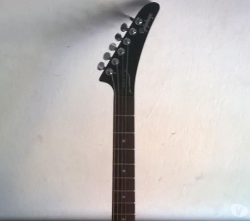 Guitarra Epiphone Stratocaster