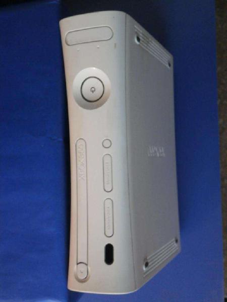 CONSOLA Xbox 360 ARCADE 451 MB 2 Juegos Perfecta
