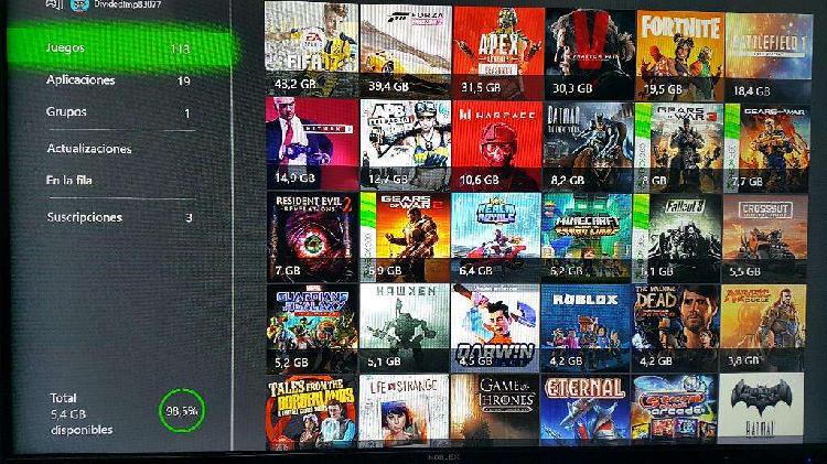 Xbox One Blanca con 113 Juegos