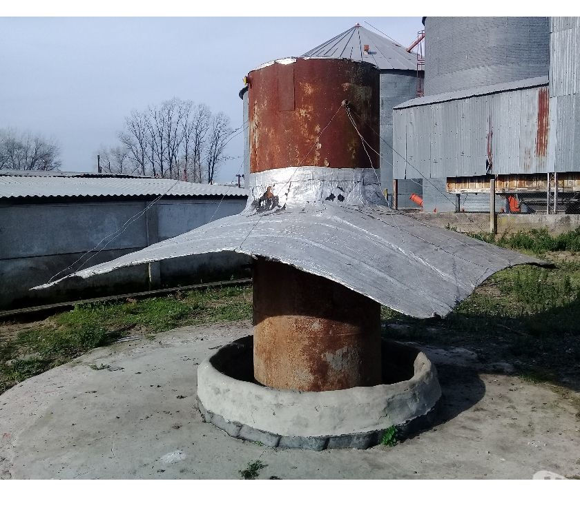 Vendo silo comedero para cerdos