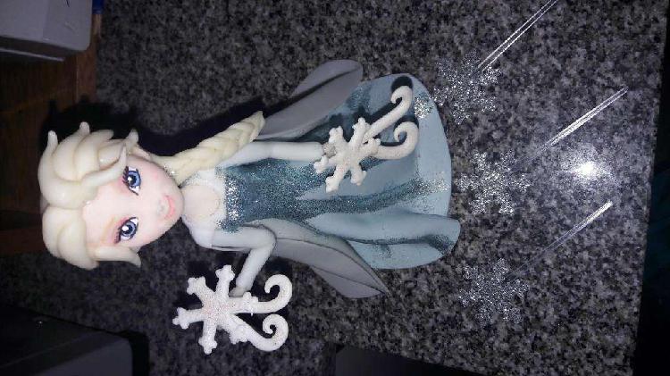 Frozen Muñeca porcelana para torta cumple y accesorios