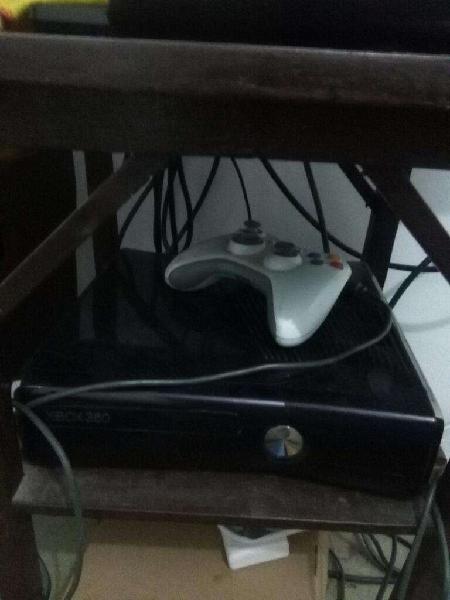 Vendo Consola Xbox 360