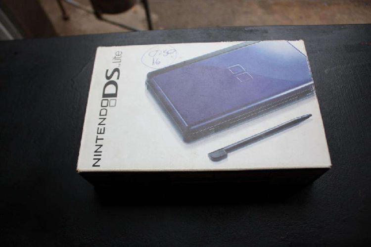 Nintendo DS Lite Caja