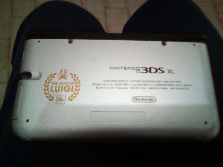 Vendo Nintendo 3ds Xl
