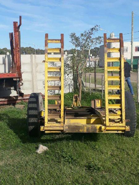 Vendo Trailer Autoelevador