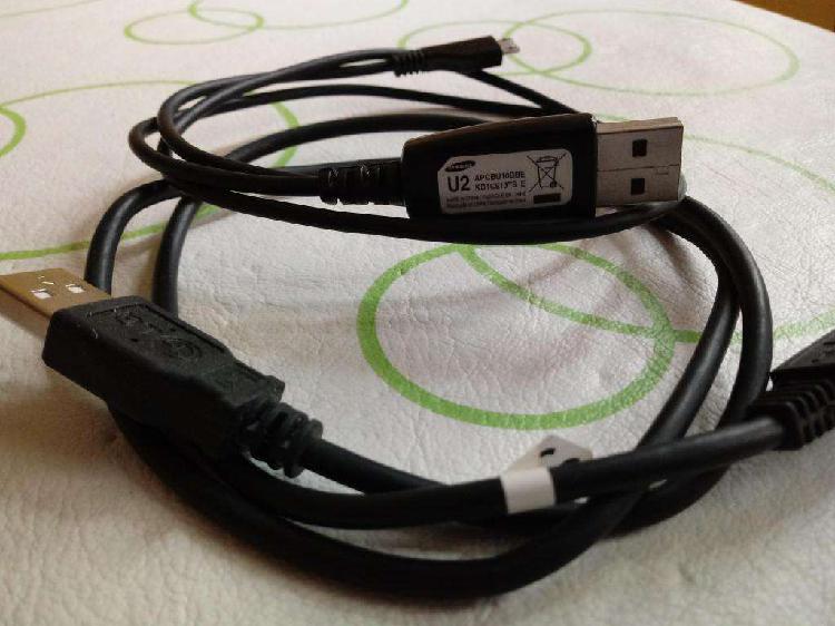 CARGADORES, CABLES USB Y AURICULARES PARA CELULARES