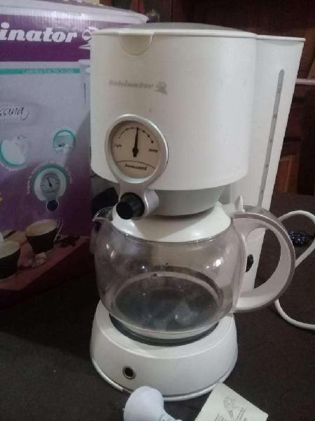 Cafetera Kelvinator 600