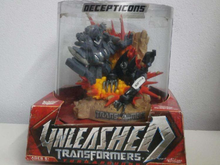 TRANSFORMERS ACCIÓN UNLEASHEN HASBRO