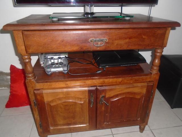 Vendo Mesa TV de Algarrobo