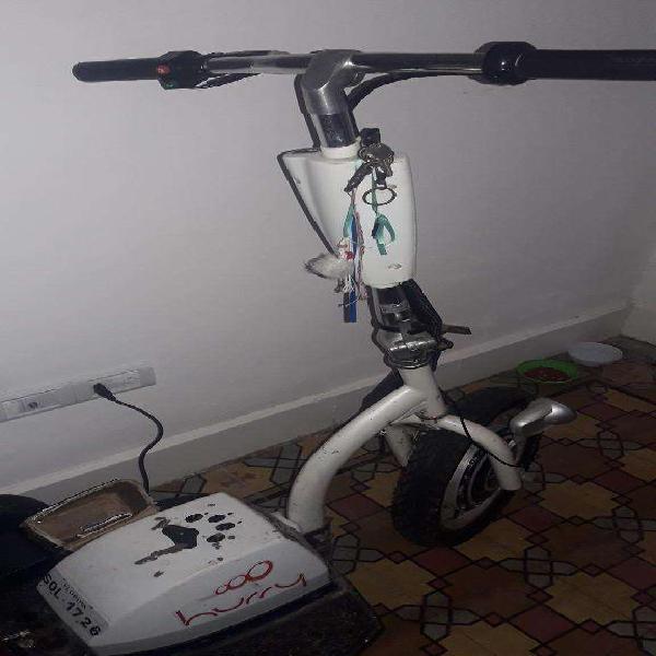 Monopatin Triciclo Electrico