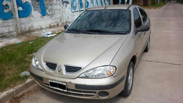 Vendo Megane 2002 - Turbo Diesel - Titular - Papeles AL Día