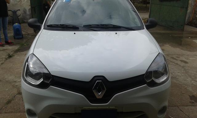 Clio mio confort mod.2013 con 19600km