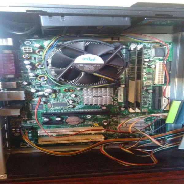 Combo Placa Base Mas Micro Intel Pentium 4 Mas Memoria