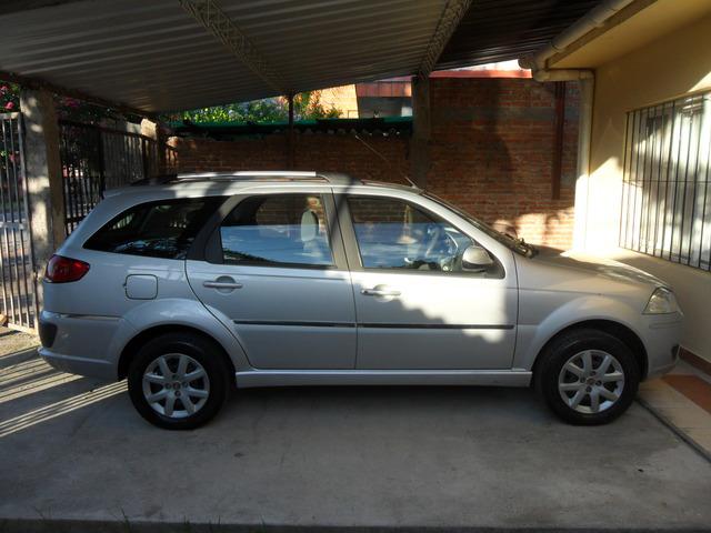 VENDO AUTO FIAT PALIO WEEKEN ATTRACTIVE MODELO 2014