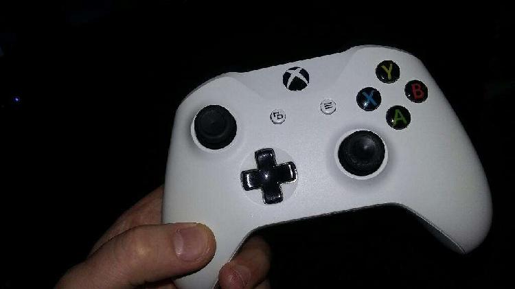 Vendo Joystick Xbox One S