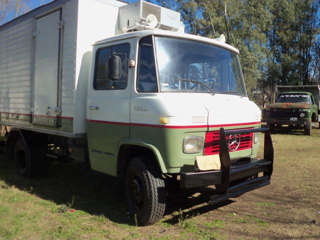 Vendo Mercedez Benz 608 con Cámara de Frío