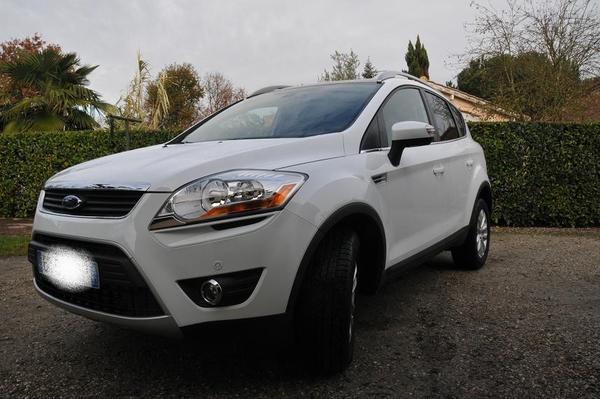 Ford Kuga titanium 140cv