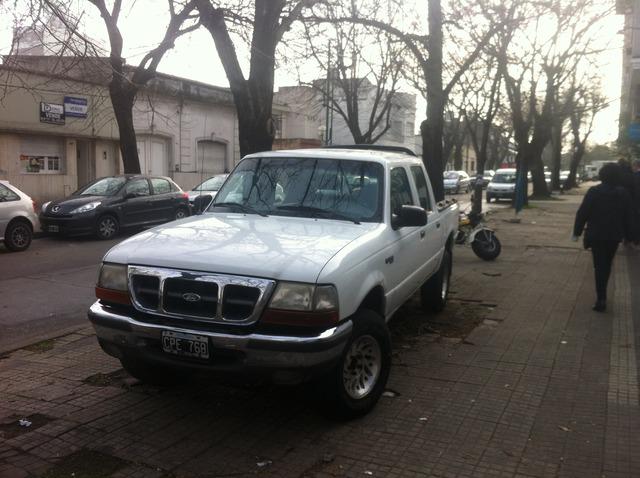 Ford Ranger XLT 2.5TD FULL Muy buen estado